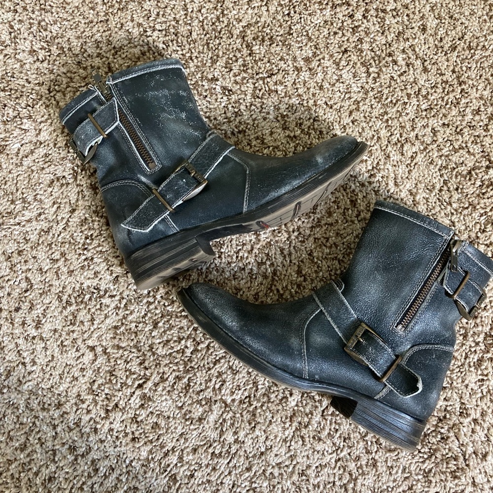 Bed Stu Moto boots in distressed black